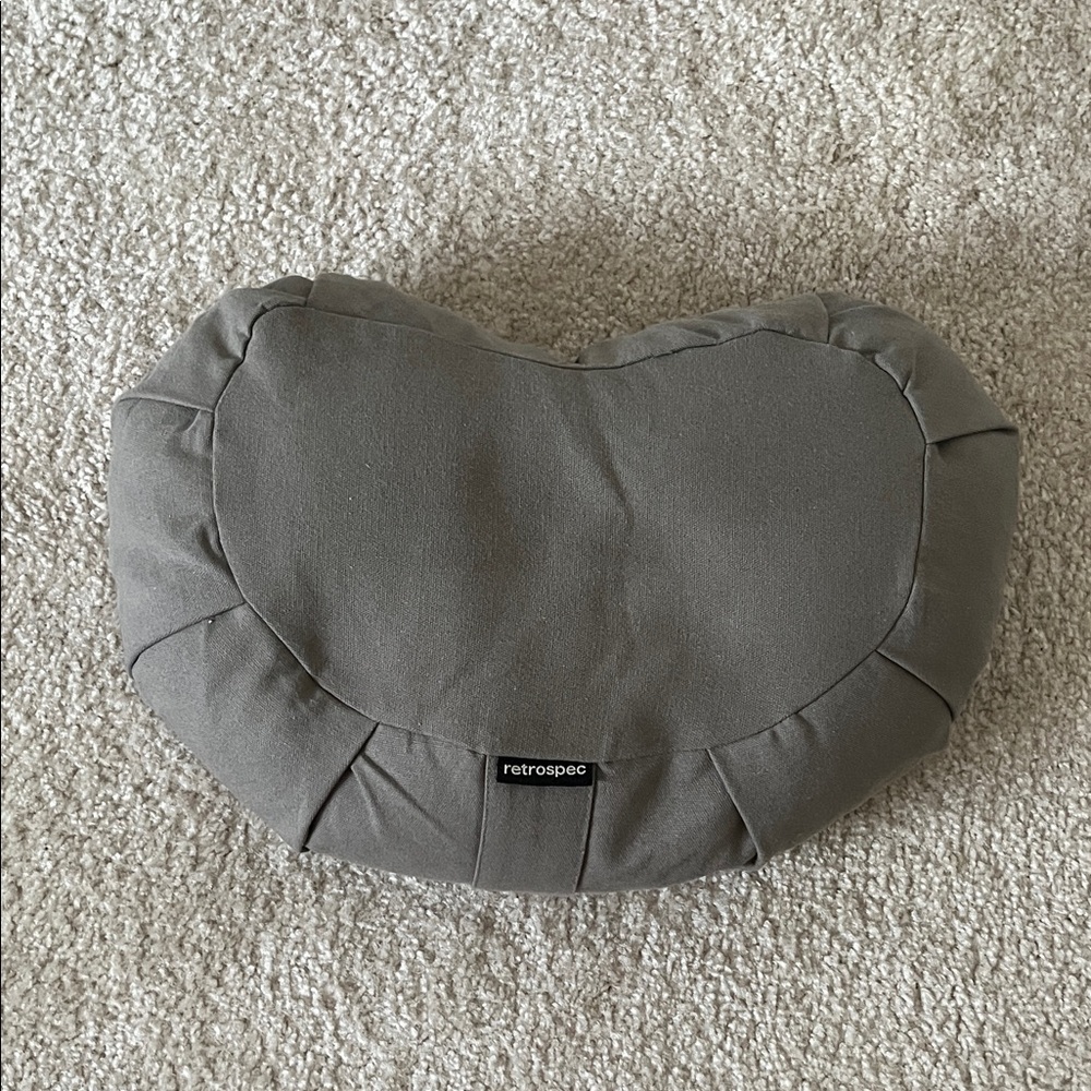 Bolster yoga pillow